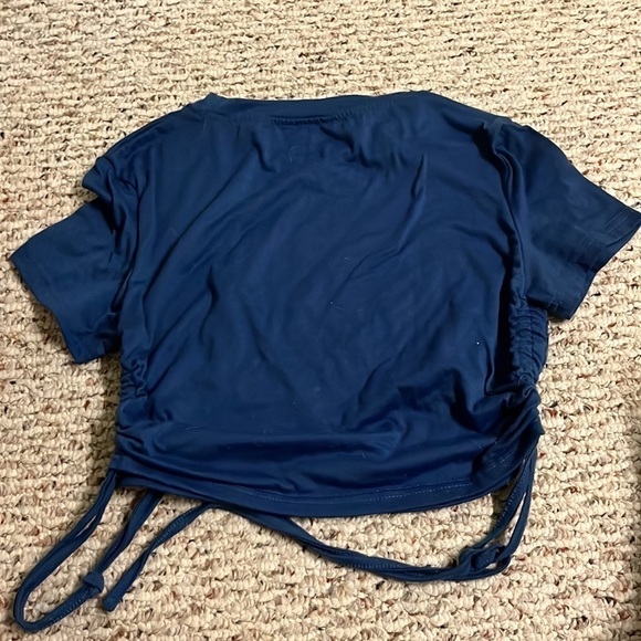 Tie side cropped tee - Picture 2 of 2